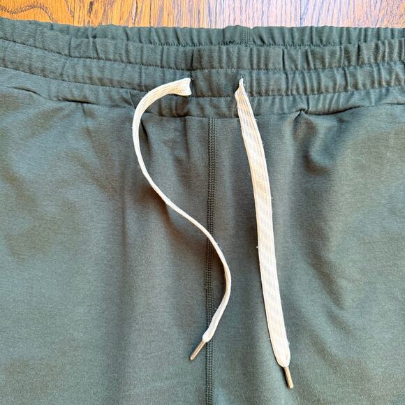 Vuori Performance Jogger Medium Long Marsh Green Heather vw303-L Athleisure - Picture 3 of 5